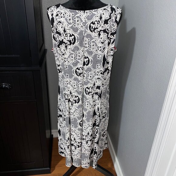 Studio One New York Dress XL Black White Lace Print Fit Flare Monochrome Classic - Picture 7 of 8